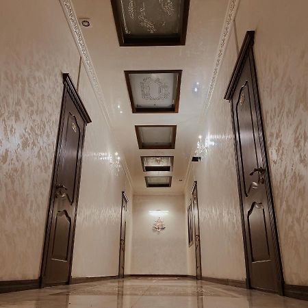 בישקק Galeon Hotel מראה חיצוני תמונה