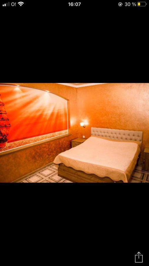 בישקק Galeon Hotel מראה חיצוני תמונה