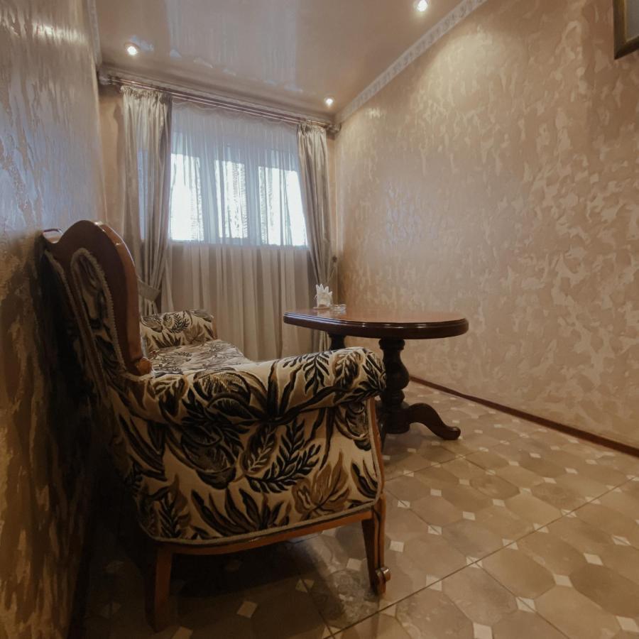 בישקק Galeon Hotel מראה חיצוני תמונה