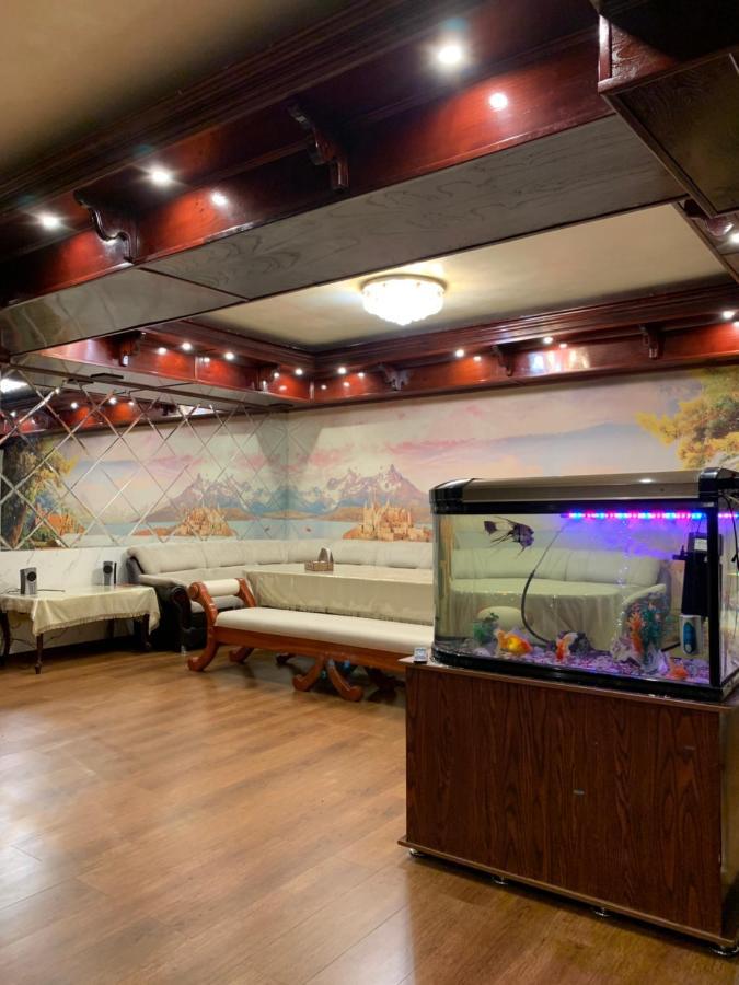 בישקק Galeon Hotel מראה חיצוני תמונה